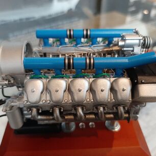 Model motoru T3-929